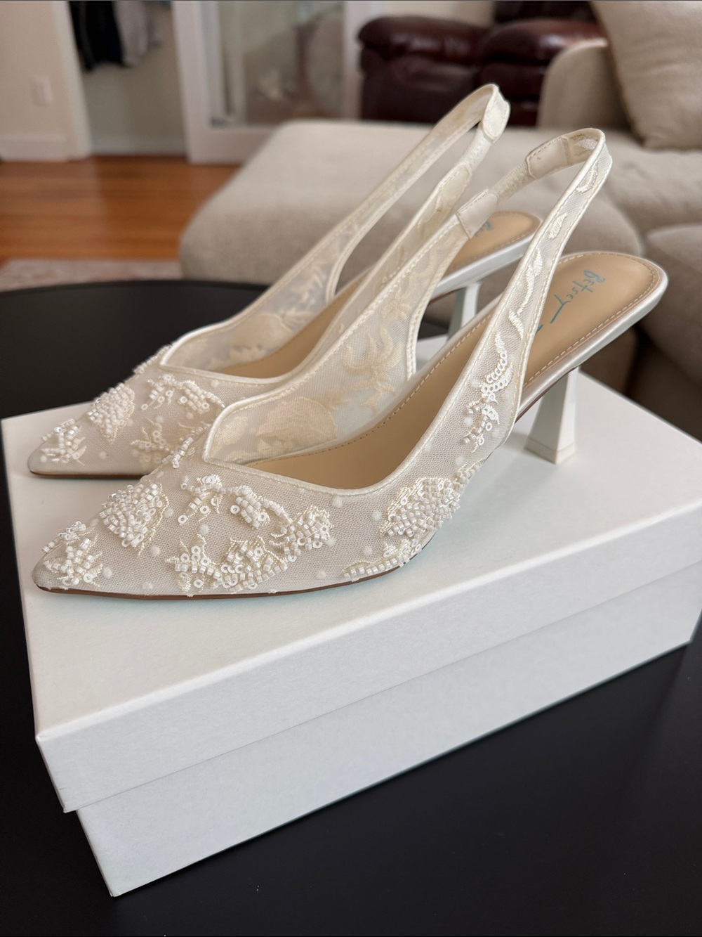 Betsey Johnson Cosmo Pump